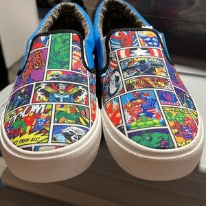 Selling in great condition Mens slip on Marvel sneakers size 10